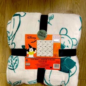 Disney queen size plush blanket